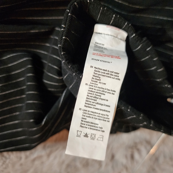 Womens Wet Seal Black Striped Bootcut Alternative Style Dress Pants Size Medium - Picture 10 of 10